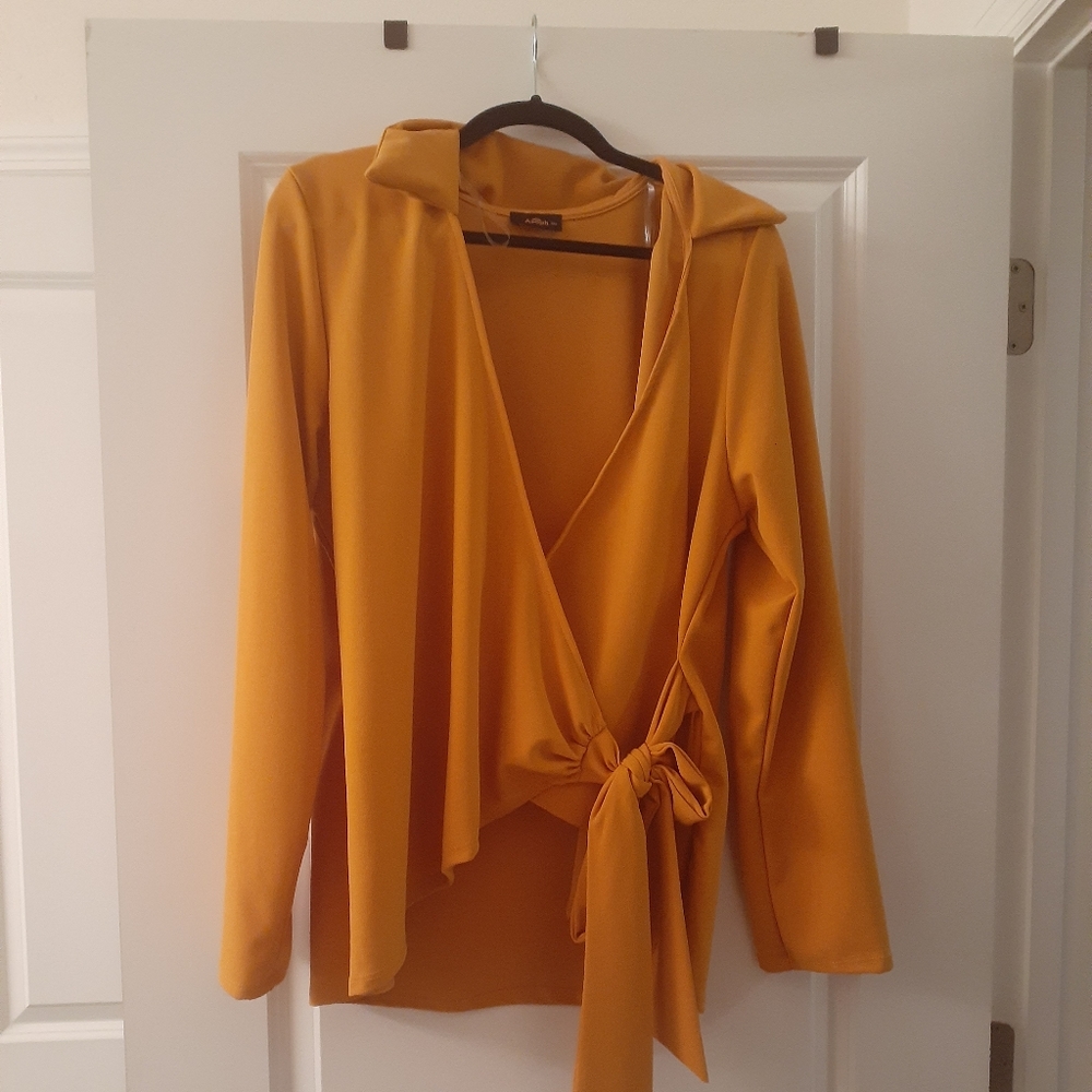 Yellow wrap top